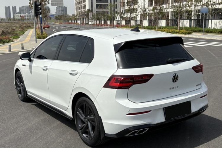 Used Volkswagen Golf 2024 280TSI DSG R-Line 50th Anniversary Edition
