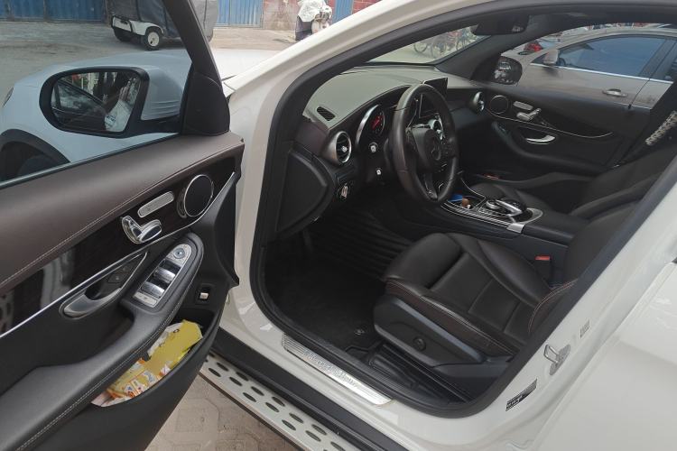 Used Mercedes-Benz GLC 2018 GLC 260 4MATIC Dynamic Edition
