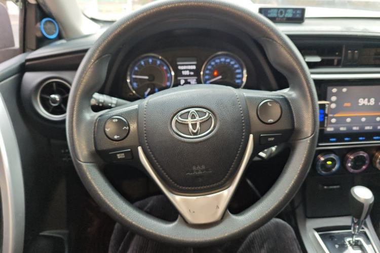 Used Toyota Corolla 2017 Revised Version 1.2T S-CVT GL-i