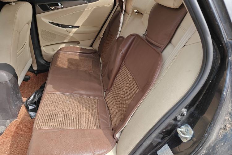 Used CHANGAN Eado 2016 1.6L Automatic Trend Model
