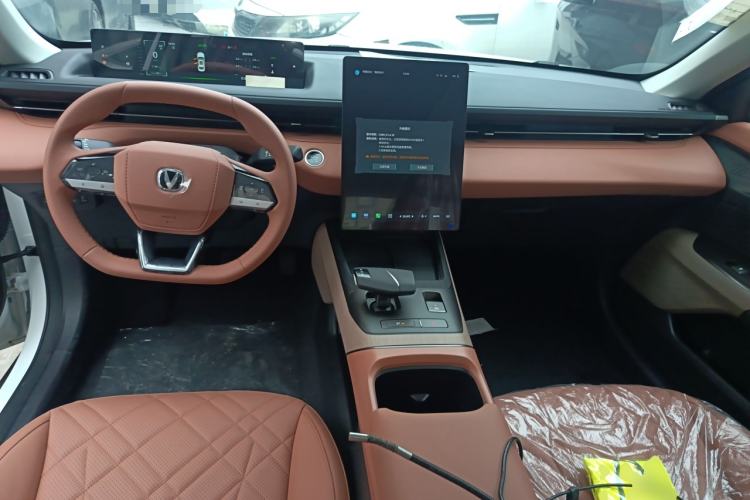 Used CHANGAN Eado 2025 Blue Whale 1.5T 500Bar Flagship Model
