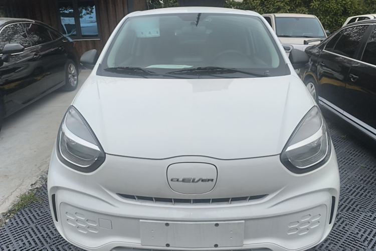 Used Roewe Clever 2022 311km QiQi BoBo Edition Front