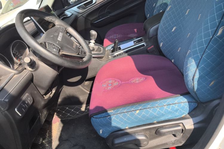 Used Haval M6 2023 PLUS 1.5T Manual Luxury Smart Connectivity Model