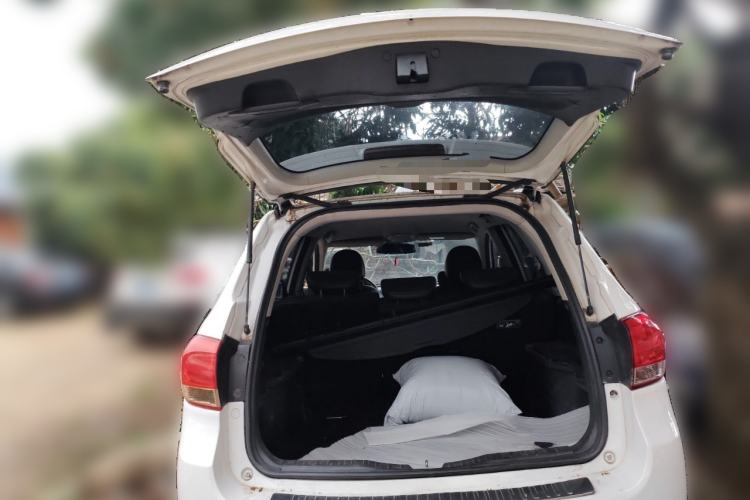 Used Haval H6 2013 Upgraded Model 1.5T Manual Two-Wheel Drive Elite Version
