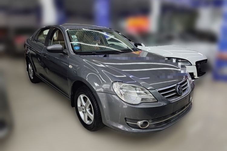 Used Volkswagen Bora 2012 1.6L Automatic Fashion Edition Front Right 45 Deg