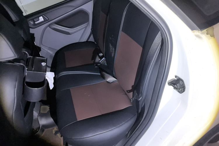 Used Ford Focus 2013 Hatchback Classic 1.8L Automatic Base Model
