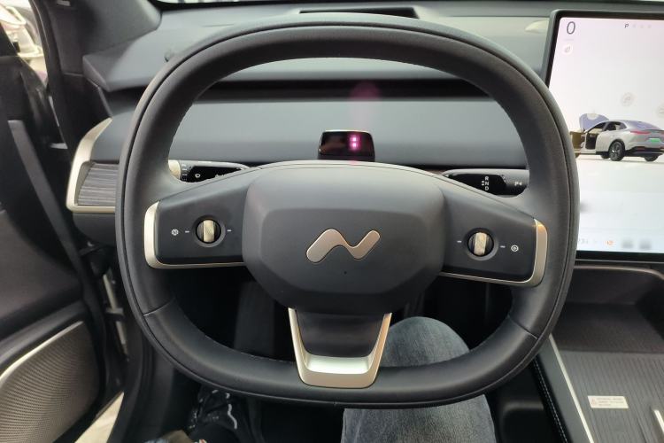 Used ONVO L60 2024 60 kWh Rear-Drive Version