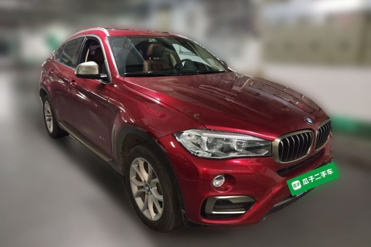 Used BMW X6 2017 xDrive28i Front Right 45 Deg