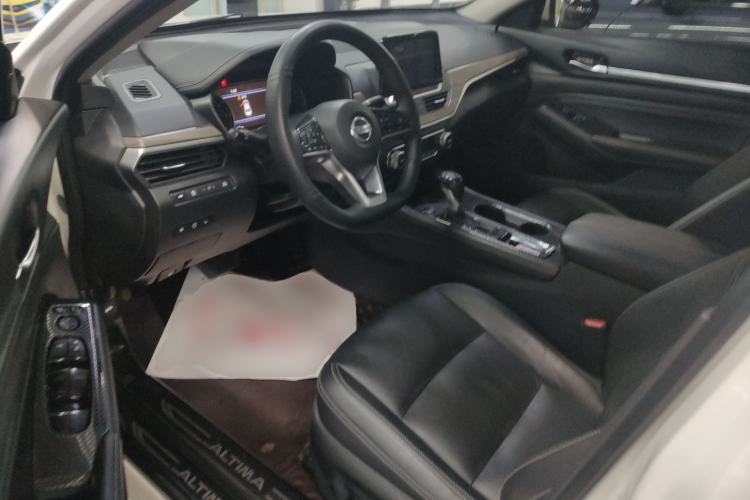 Used Nissan Teana 2021 2.0L XL Upper AD1 Smart Drive & Navigation Edition
