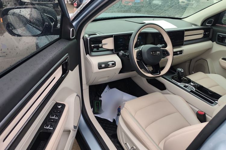 Used Geely Auto icon 2023 1.5TD Chocolate Smoothie Edition
