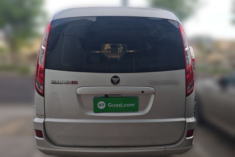 Used Foton Scenic G5 2022 2.0T Diesel Commercial Version Standard Window 5/6 Seats 4F20TC3
