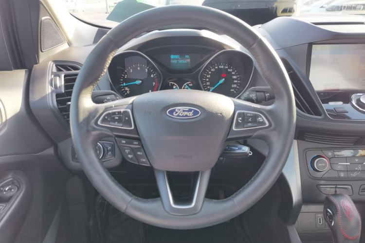 Used Ford Kuga 2018 EcoBoost 180 Two-Wheel-Drive Platinum Edition
