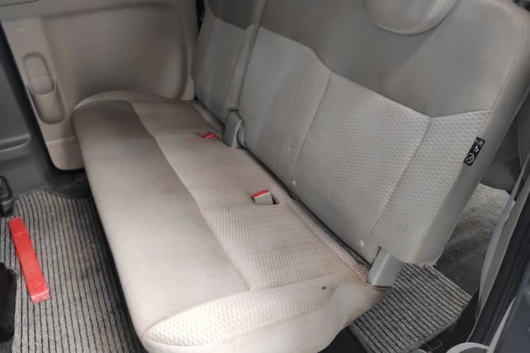 Used Nissan NV200 2014 1.6L Manual Luxury Model China IV Standard