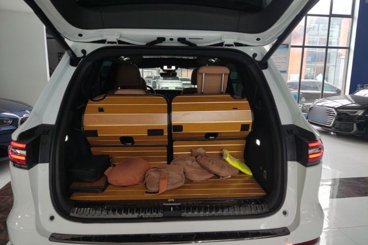 Used Li Auto ONE 2020 Extended-Range 6-Seater Version Trunk