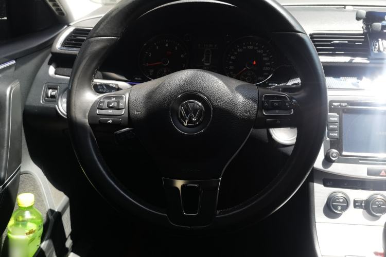 Used Volkswagen Magotan 2016 2.0 TSI Luxury Comfort Version
