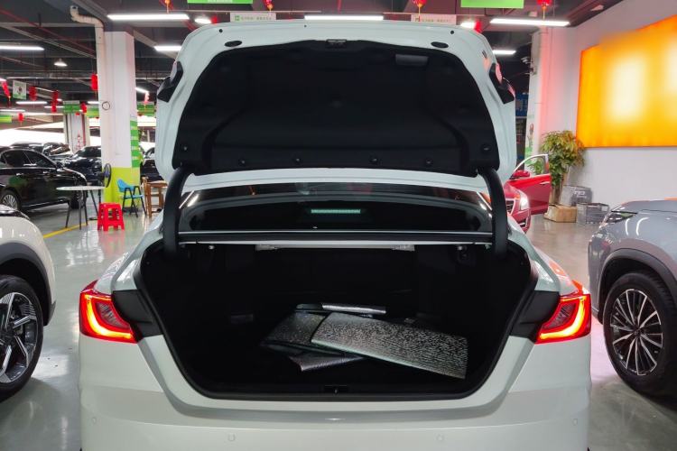 Used Toyota Camry 2026 Model 2.0S Sport Edition Trunk