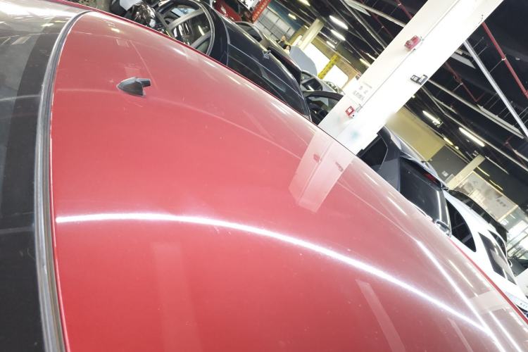 Used Venucia R50 2013 1.6L Manual Fashion Edition
