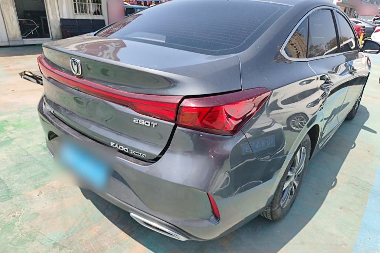 Used CHANGAN Eado 2023 Changan Edition PLUS Blue Whale NE 1.4T GDI DCT Prestige Version
