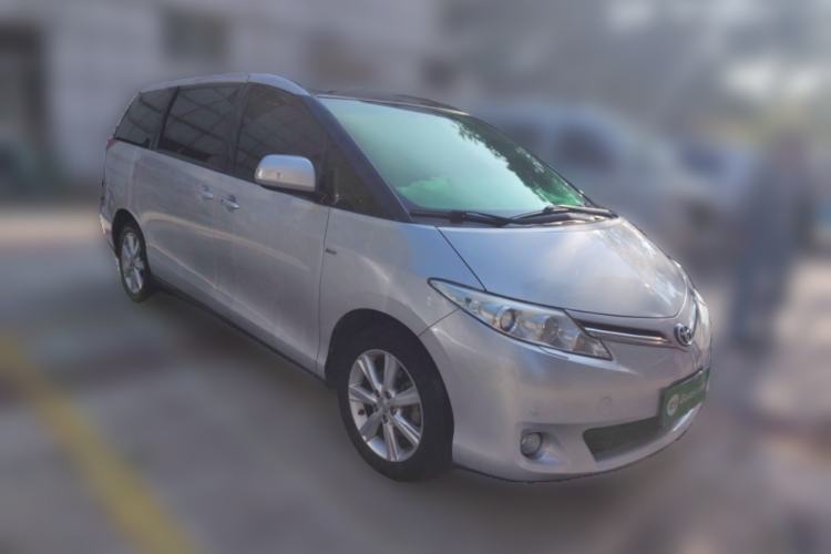 Used Toyota Previa 2006 2.4L 7-Seater Standard Edition Front Right 45 Deg