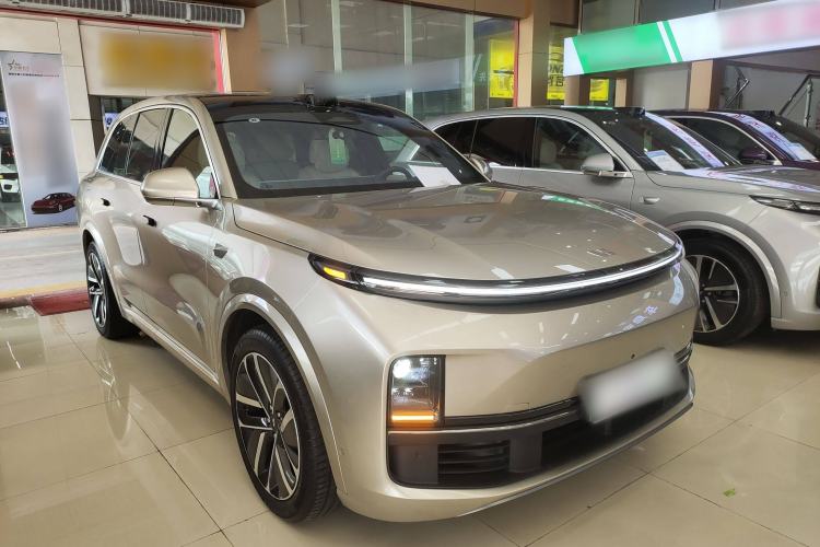Used Li Auto L8 2024 Ultra Model

