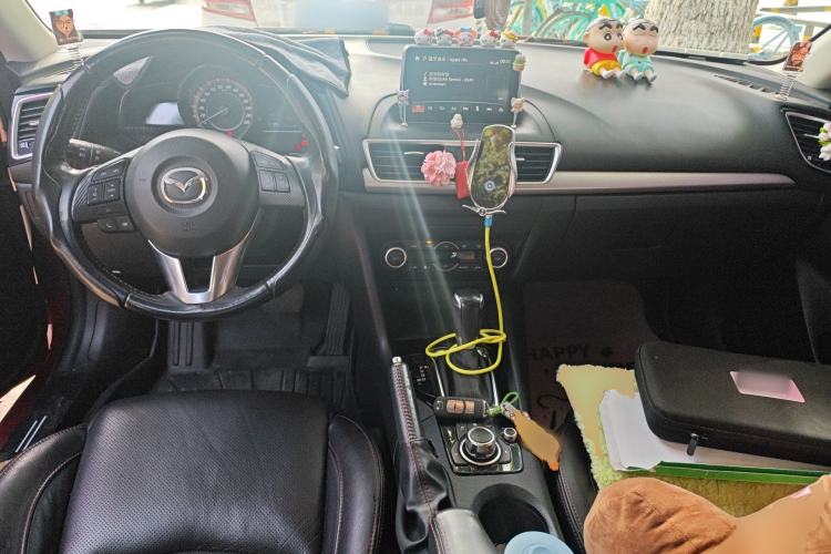 Used Mazda 3 Axela 2016 Sedan 2.0L Automatic Sport Model
