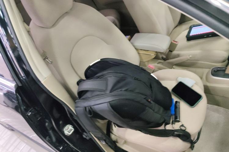 Used Nissan Sylphy 2012 Classic 1.6XE Automatic Comfort Edition Right Front Seat