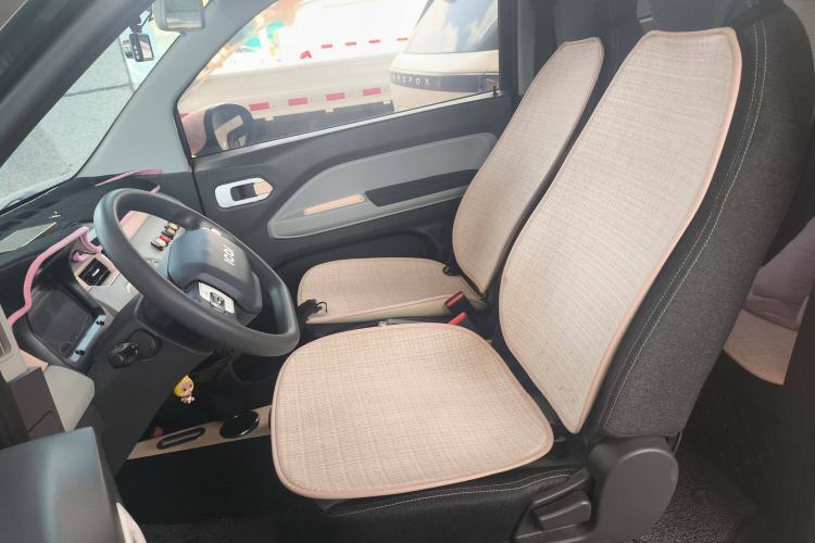 Used Chery New Energy QQ Ice Cream 2022 170km Sundae Phosphate Lithium-Ion