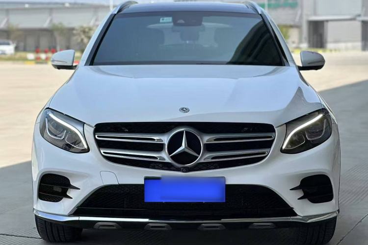 Used Mercedes-Benz GLC 2018 Facelift GLC 260 4MATIC Luxury Edition
