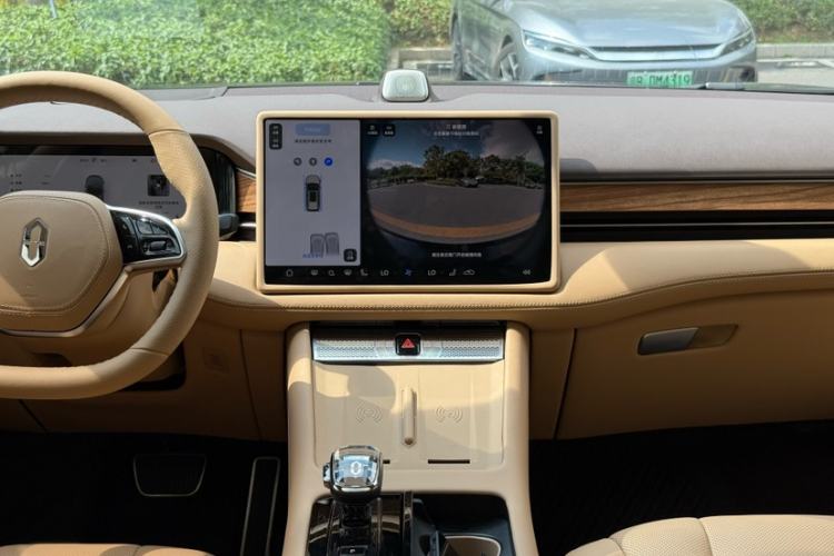 Used Hima AITO M7 2024 1.5T Intelligent Driving Rear-Drive Max Edition 6 Seats Interior 4