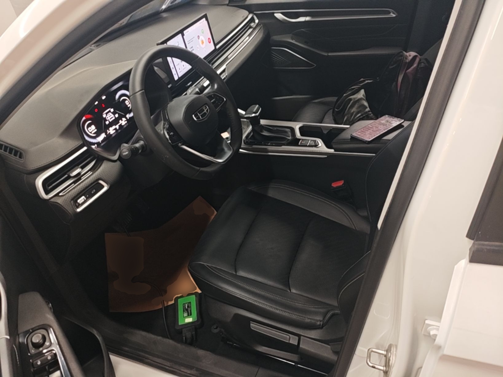 Geely Auto Emgrand 2023 4th Generation Champion Edition 1.5L CVT Luxury Model — снимка 17