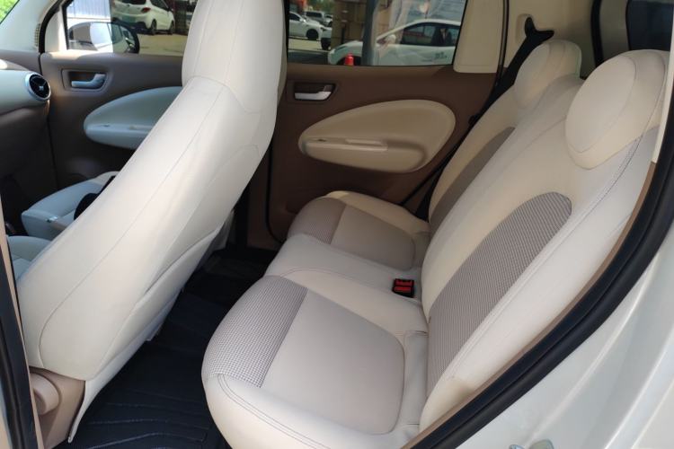 Used Wuling Hongguang MINIEV 2025 Four-Door Version Advanced Edition Left Rear Seat