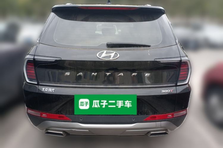 Used Hyundai Santa Fe 2023 Traveler 380T GDi Automatic Two-Wheel Drive GLX Elite Edition
