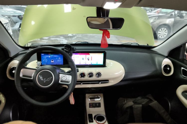 Used Wuling Bingo 2023 203km Light Edition
