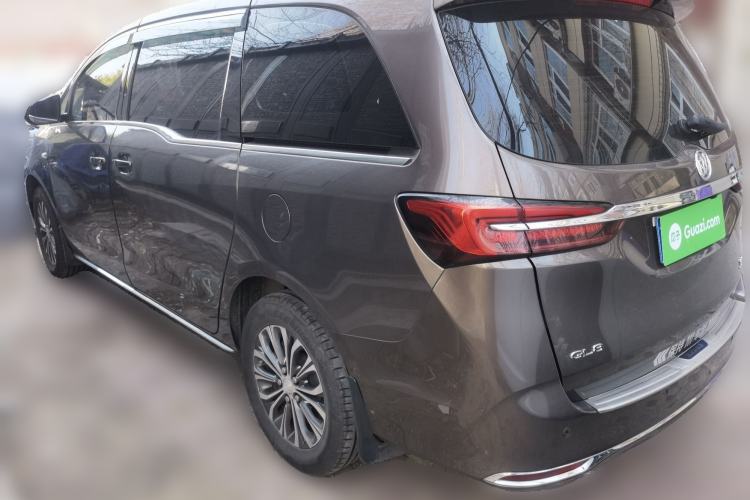 Used Buick GL8 2023 Land Executive Class Comfort Model