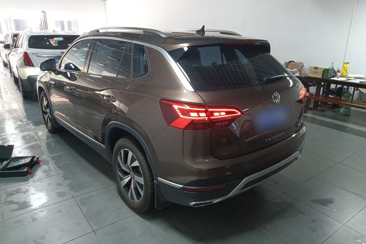 Used Volkswagen Tayron 2022 330TSI Two-Wheel Drive Luxury Smart Connectivity Version Rear Left 45 Deg