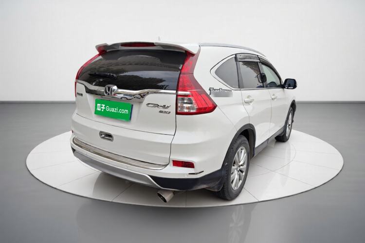 Used Honda CR-V 2015 2.0L two-wheel drive Fashion Edition Rear Right 45 Deg