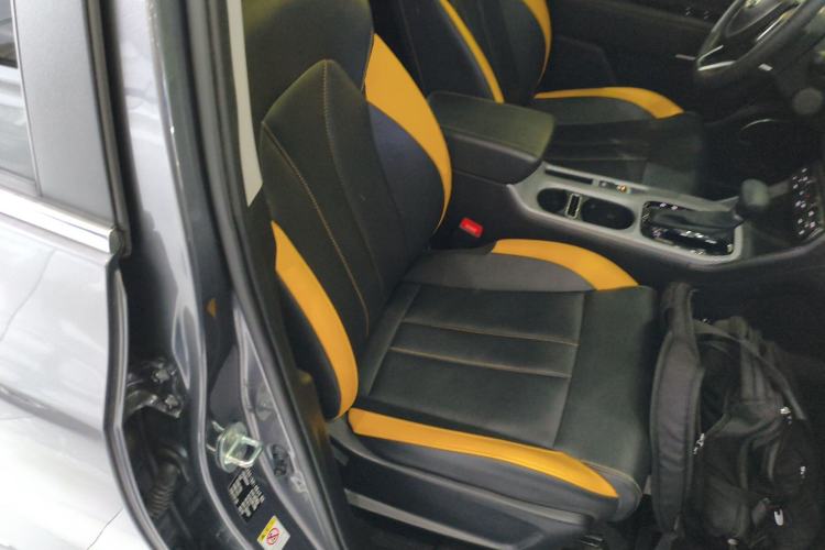 Used GAC Trumpchi GS3 2022 POWER 270T Automatic Luxury Edition Right Front Seat