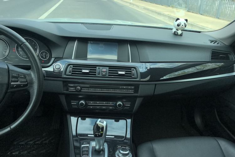 Used BMW 5 Series 2014 520Li Elegant Model