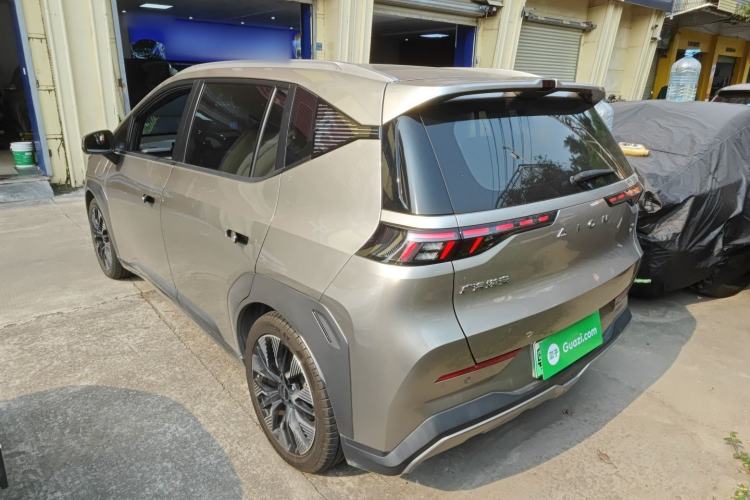 Used AION Y 2022 70 Tech Edition Lithium Iron Phosphate Rear Left 45 Deg