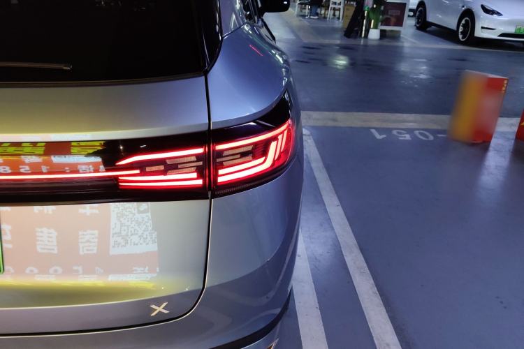 Used Volkswagen ID.4 X 2021 Pro Smart Long-Range Edition