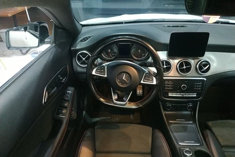 Used Mercedes-Benz CLA 2018 CLA 220 4MATIC
