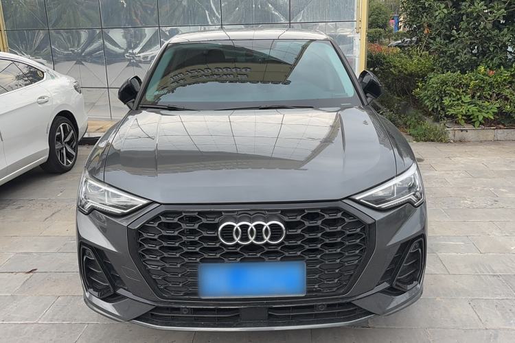 Used Audi Q3 Sportback 2022 40 TFSI Fashion Model
