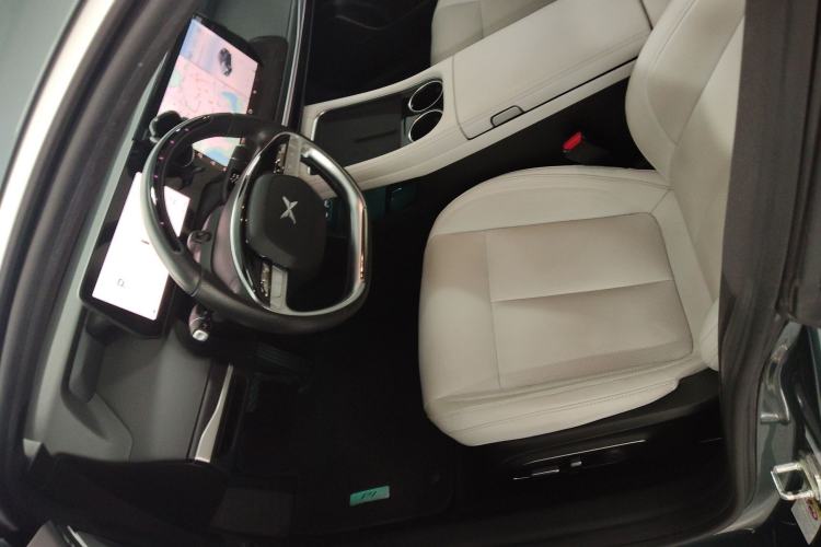 Used XPeng P7 2023 P7i 702 Max Left Front Seat