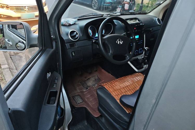 Used CHANGAN KAICHENG Ruixing M70 2018 1.5L Comfort Model Flat-Top Hatchback DAM15DL
