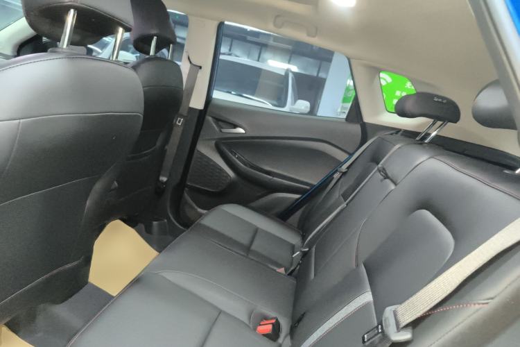 Used Chevrolet Trax 2022 Encore RS 1.5T CVT CoolMAX Left Rear Seat