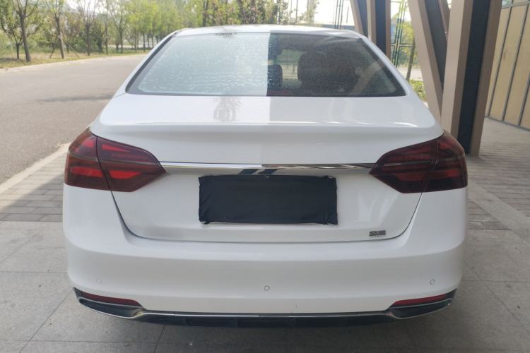 Used Geely Auto Emgrand 2019 Leading Edition 1.5L Manual Luxury Model China VI Standard Rear