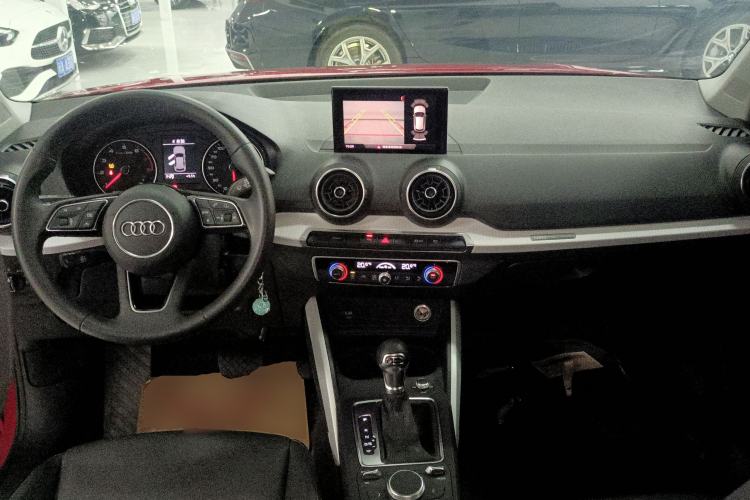 Used Audi Q2L 2018 35 TFSI Fashion Elegant Version China V
