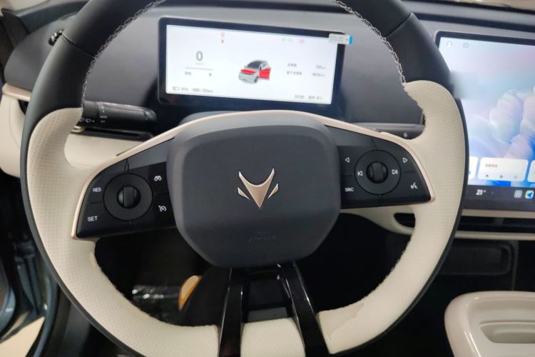 Used ARCFOX T1 2025 Model 425 PLUS