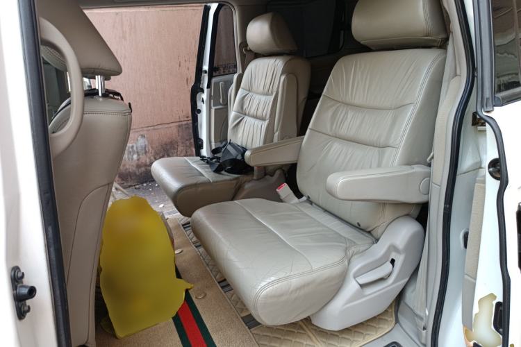 Used Honda Elysion 2012 2.4L VTi-S Prestige Edition Left Rear Seat