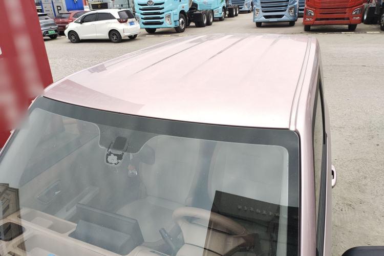 Used Geely Galaxy Panda 2024 Facelifted Panda Mini 200km Dragon Edition Roof